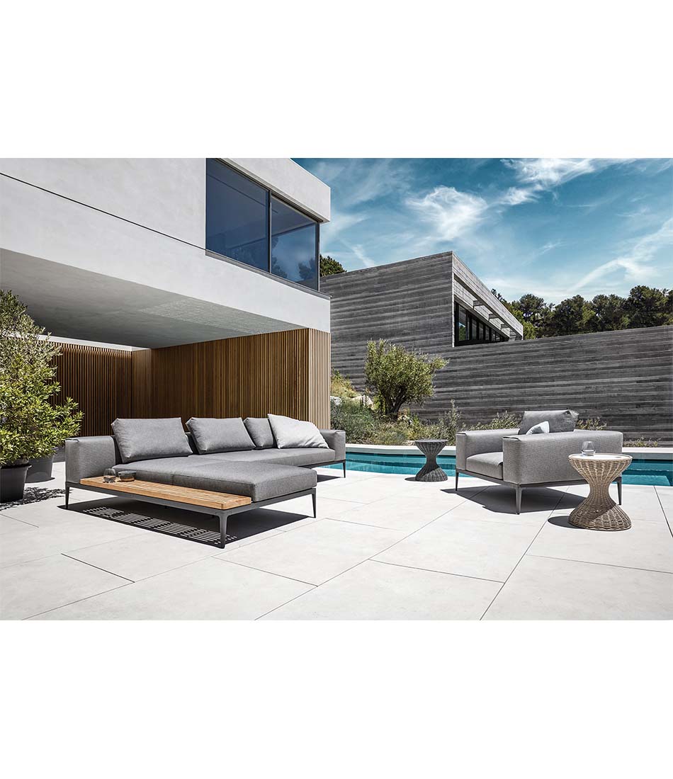 Grid 2 Piece Sectional With Open End Configuration